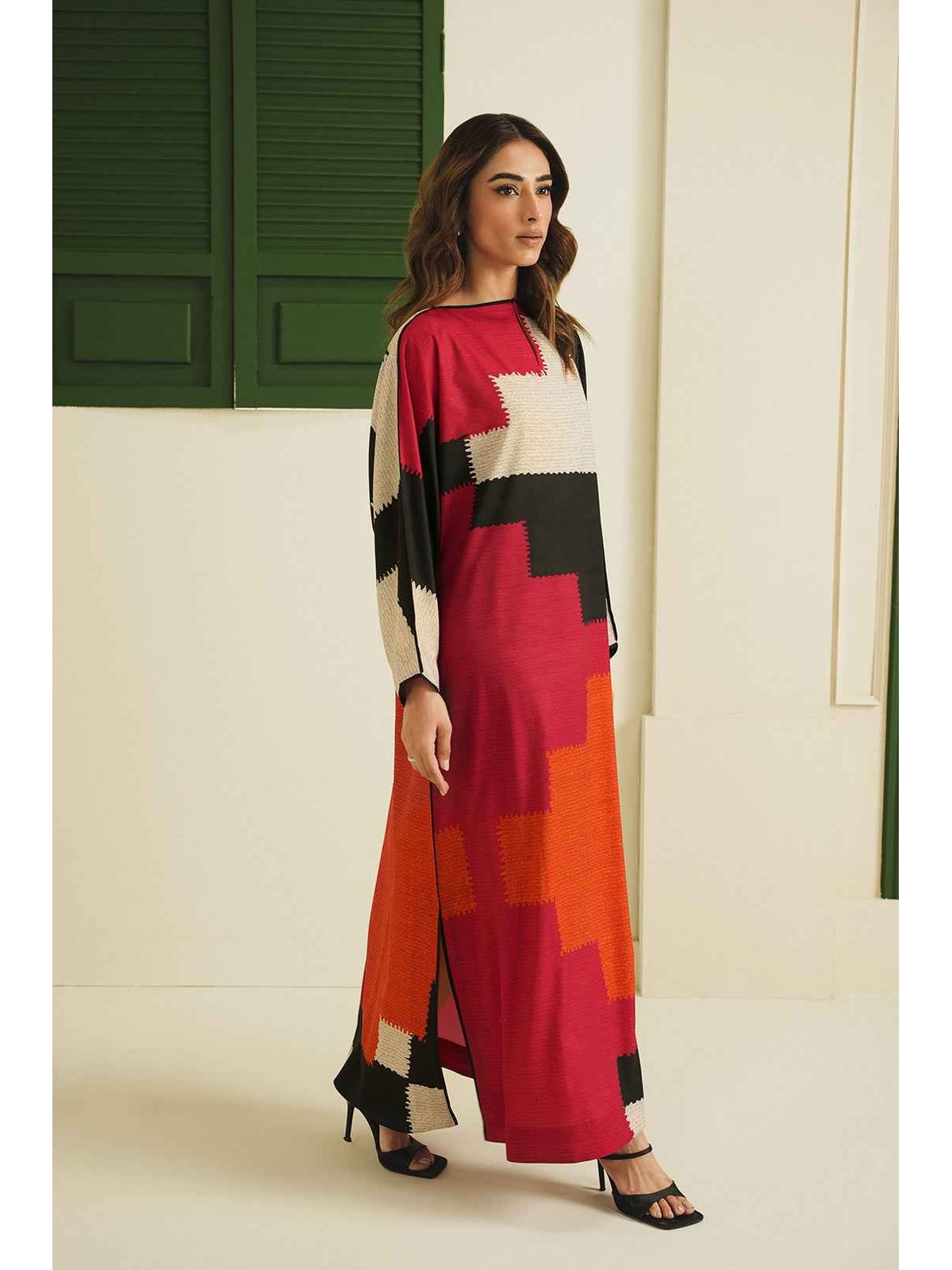 Abstract Glamour Long Kurta Set